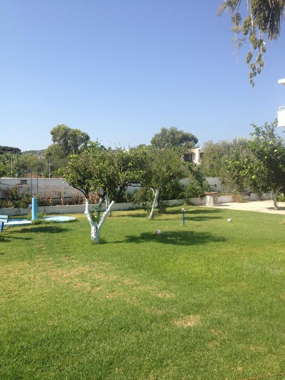 Manos Pension Faliraki Exterior photo