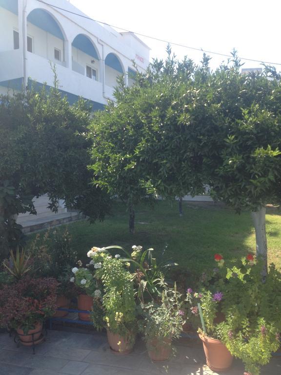 Manos Pension Faliraki Exterior photo